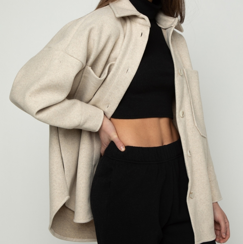 NWT OAK + FORT cream shirt jacket / shacket